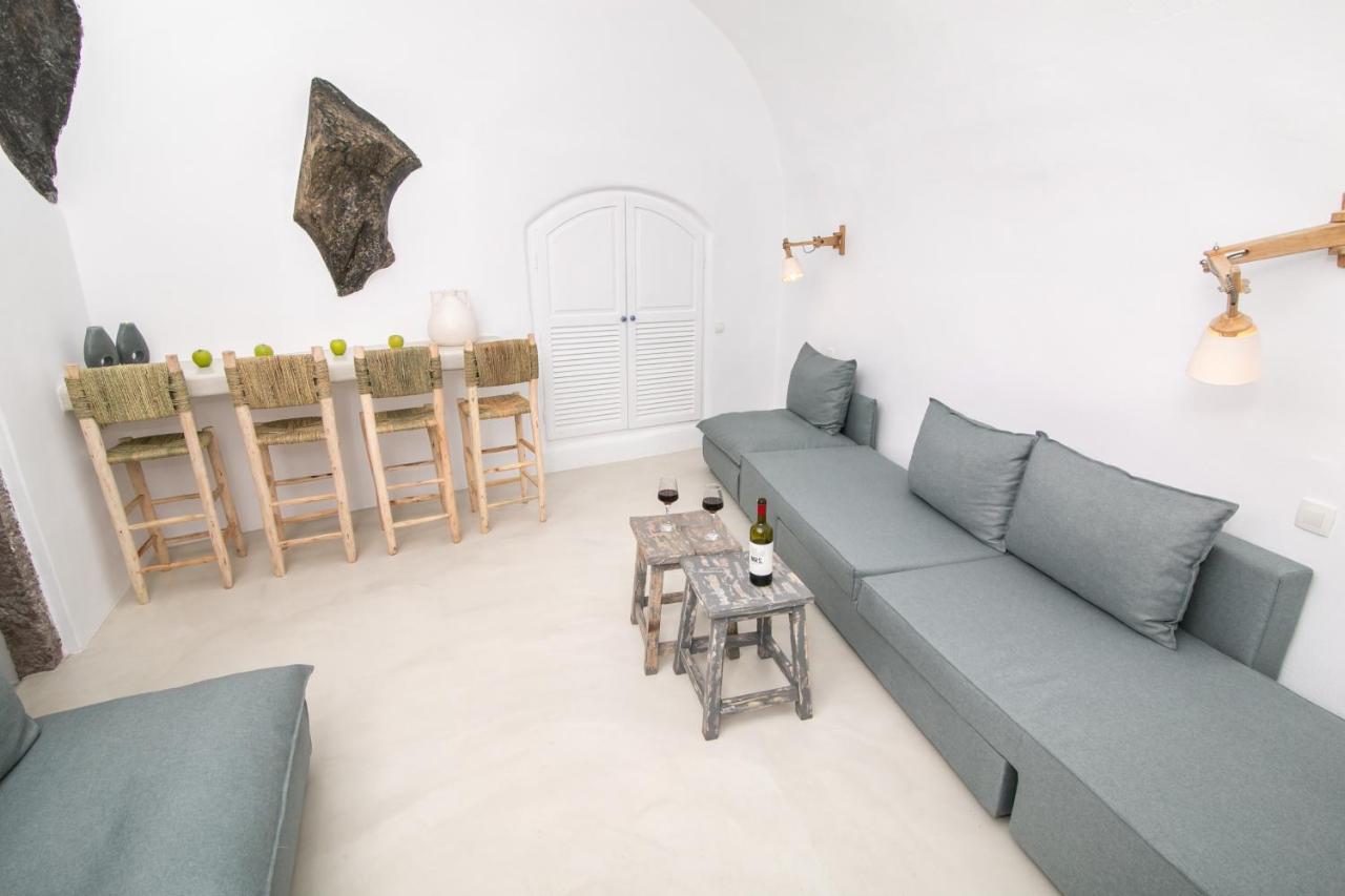 דירות אויה Opsis Cave House מראה חיצוני תמונה